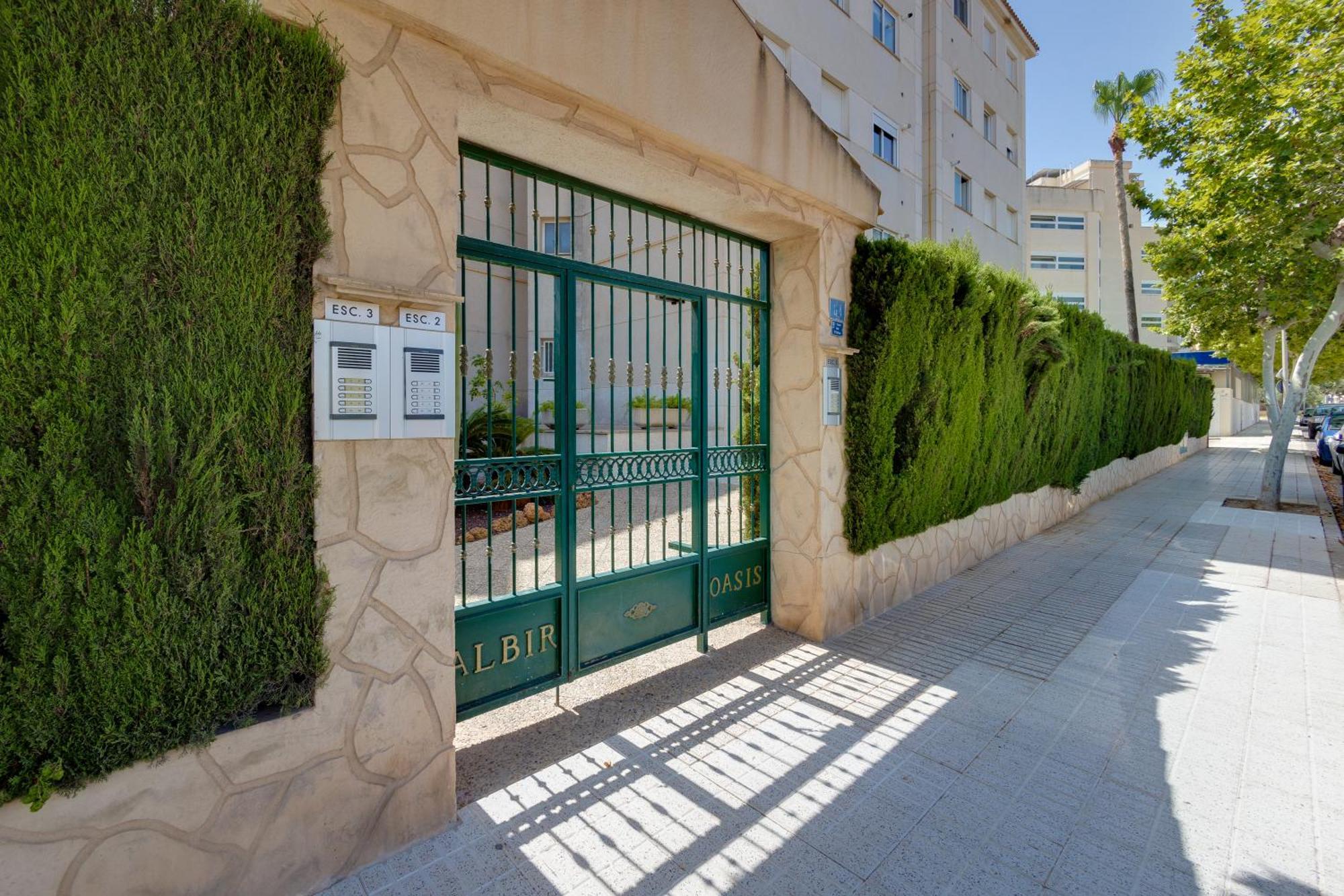 Apartamentos Oasis El Albir Екстер'єр фото