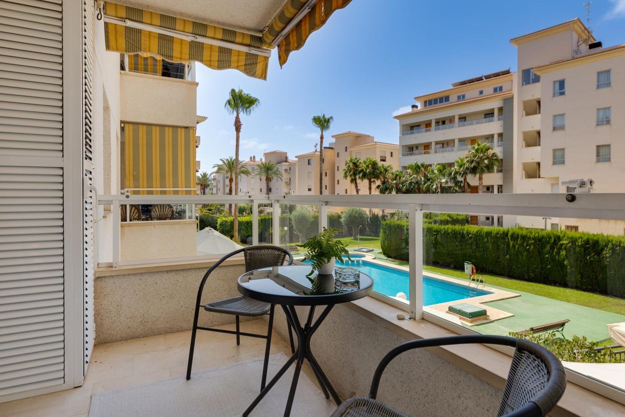 Apartamentos Oasis El Albir Екстер'єр фото